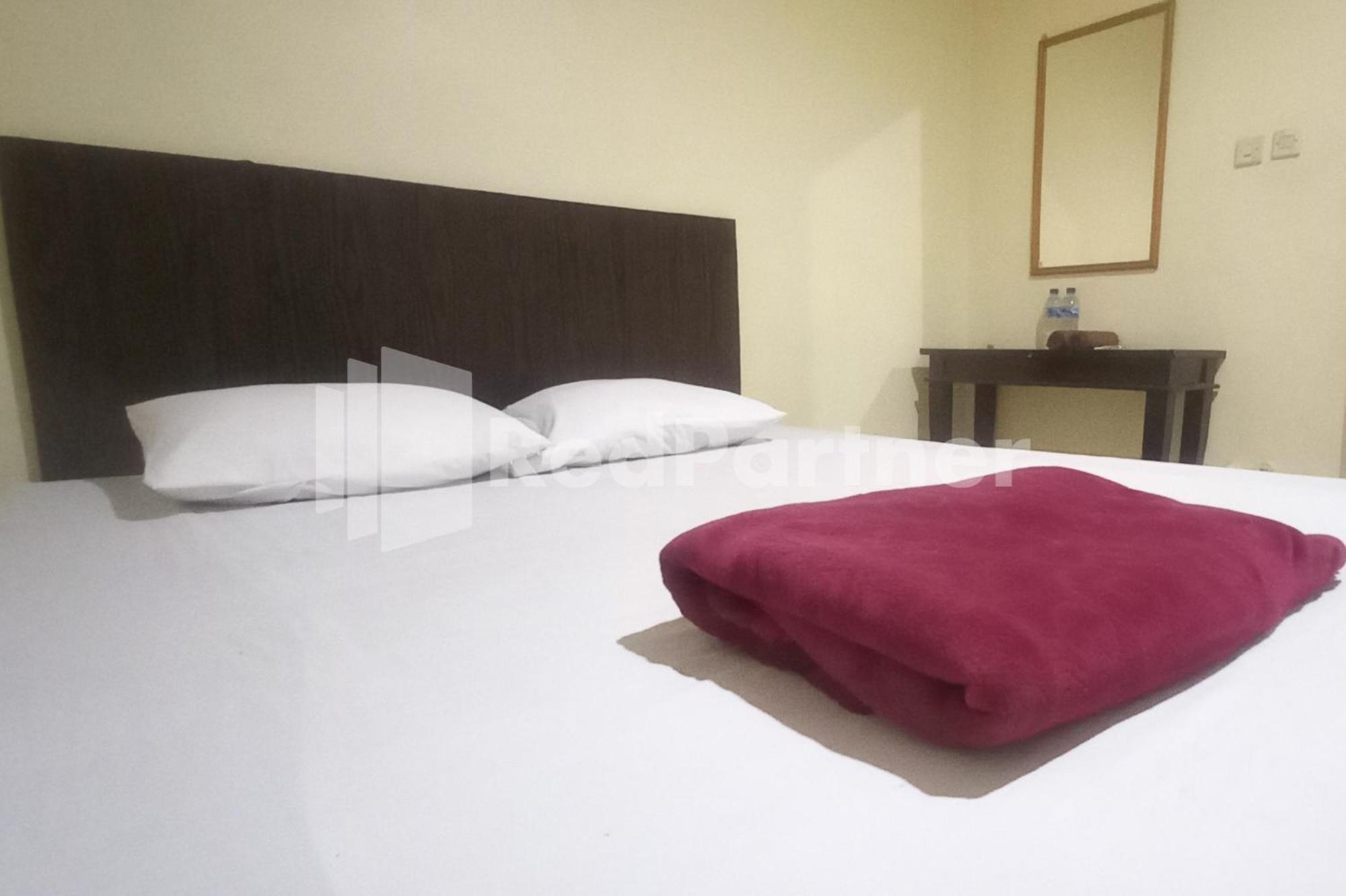 Hotel Palem 2 Syariah Malang Redpartner Exterior photo